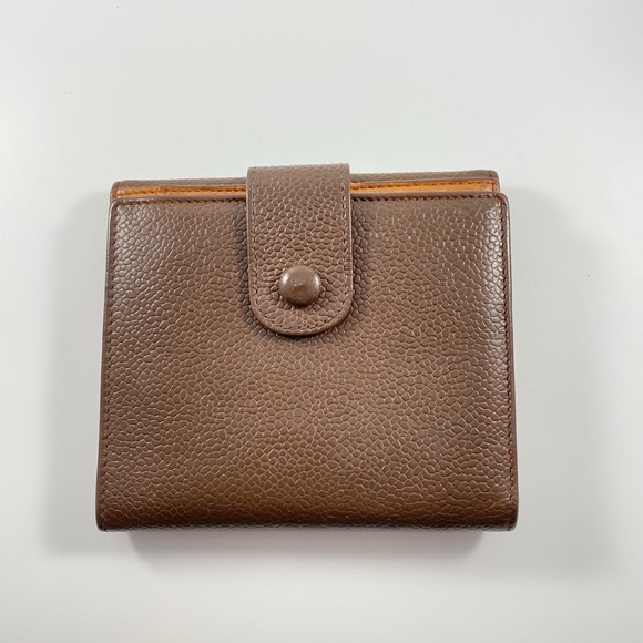Vintage Chanel Caviar Wallet - Picture 2 of 7